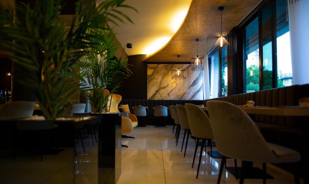 Hi Hotels Trento - Wellness & Spa Adults Only Bagian luar foto